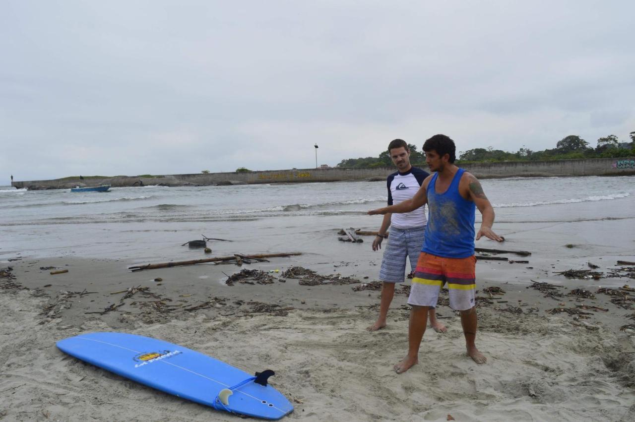La Facha Hostal Restaurant Surf Mompiche Exterior photo