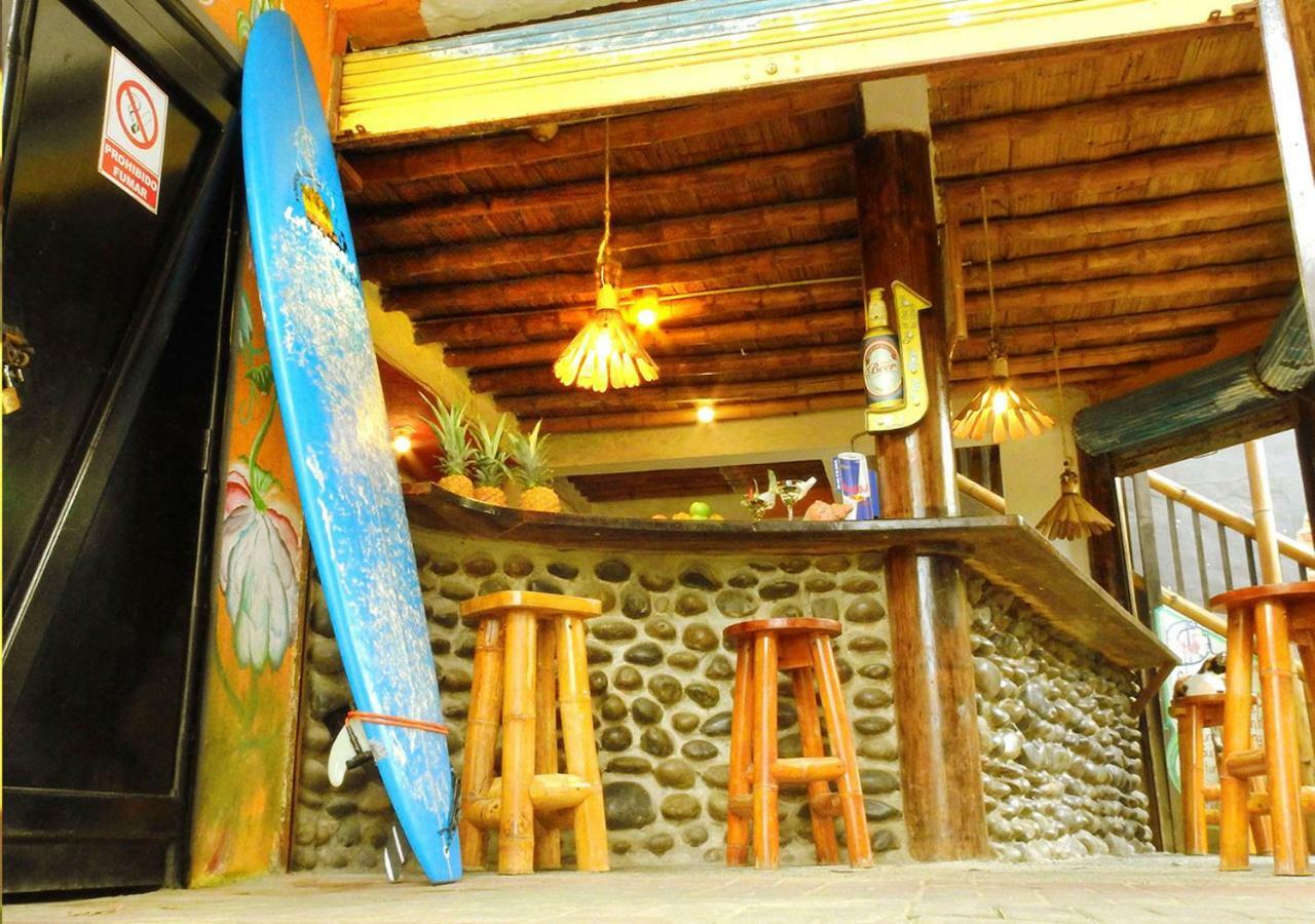 La Facha Hostal Restaurant Surf Mompiche Exterior photo